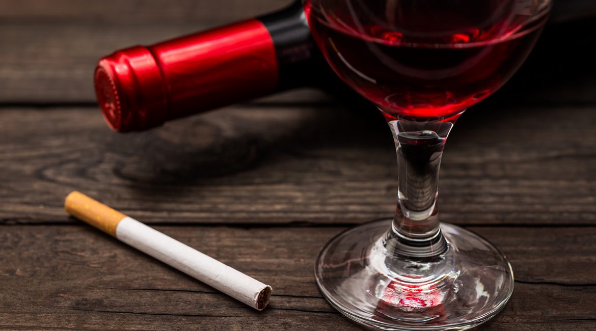 Вино и сигареты - сочетание