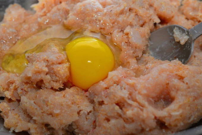 Фрикадельки в духовке — 8 рецептов с подливкой, томатном, сметанном соусе