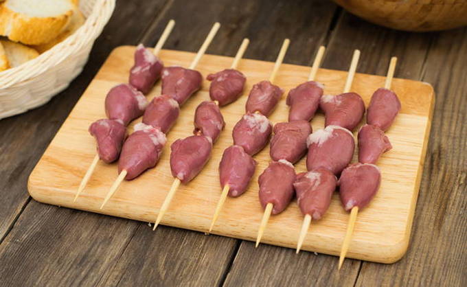 Куриные сердечки на мангале – 5 рецептов шашлыка из сердечек