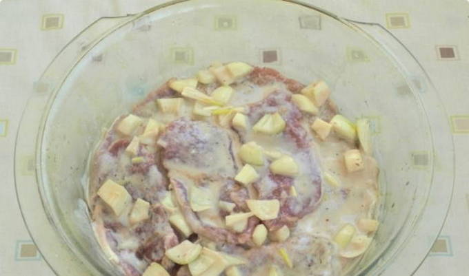 Отбивные из говядины – 10 вкусных рецептов