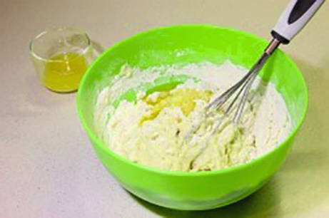 Пирог с брусникой – 8 пошаговых рецептов в духовке