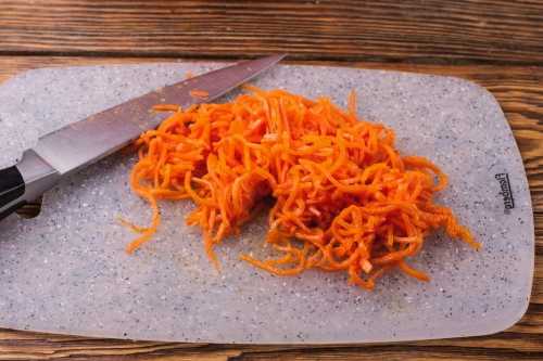 Салат с копченой курицей и корейской морковью – 10 пошаговых рецептов приготовления
