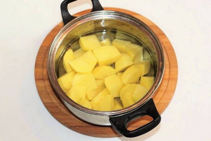 Свиные ребрышки с картошкой в духовке – 8 вкусных рецептов приготовления