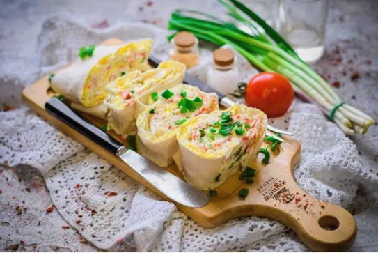 Блюда из крабовых палочек – 10 вкусных рецептов