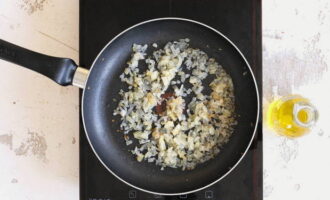 Борщ с квашеной капустой — 7 пошаговых рецептов приготовления