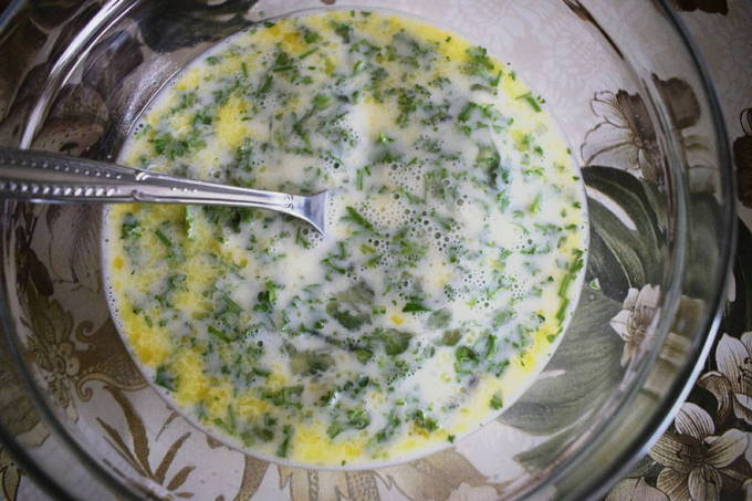 Гренки с яйцом и молоком на сковороде — 6 рецептов приготовления