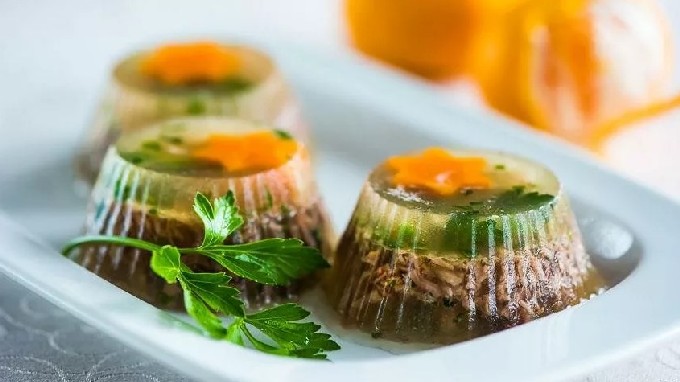 Холодец из говядины — 10 вкусных пошаговых рецептов