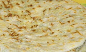 Хычины с картошкой и сыром – 5 пошаговых рецептов на сковороде