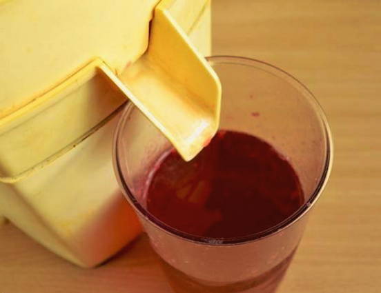 Красная смородина без варки на зиму — 6 рецептов перетертой смородины с сахаром