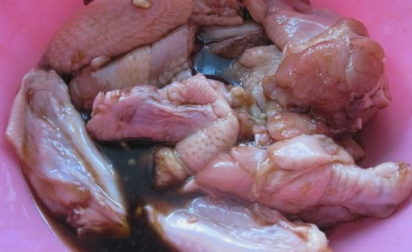 Куриные крылышки в духовке — 10 рецептов приготовления