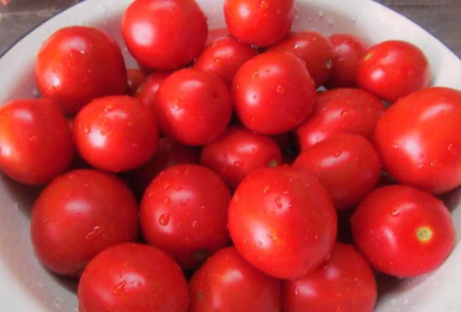 Маринованные помидоры — 10 наивкуснейших рецептов на зиму