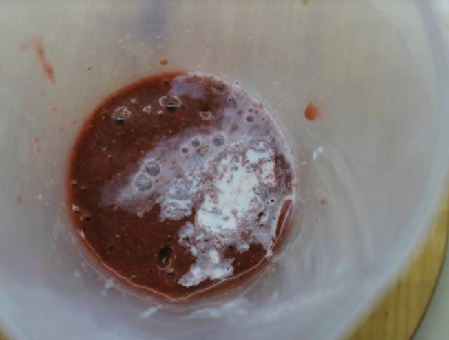 Молочный коктейль с клубникой — 5 пошаговых рецептов в домашних условиях