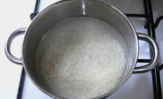 Рисовая запеканка – 8 пошаговых рецептов в духовке