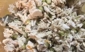 Салат Обжорка с курицей — 8 рецептов приготовления
