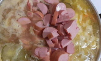 Солянка с сосисками — 7 пошаговых рецептов приготовления солянки