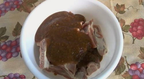 Свиные ребрышки на мангале — 6 пошаговых рецептов маринадов