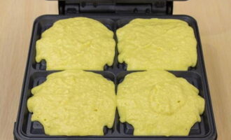 Сырные вафли в вафельнице — 7 рецептов приготовления