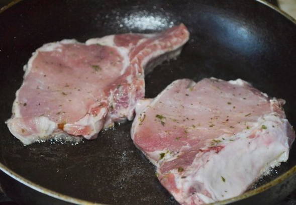 Антрекот из свинины — 7 пошаговых рецептов приготовления