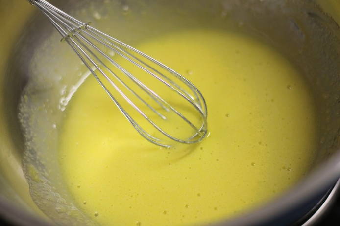 Блины на воде с яйцами — 10 вкусных пошаговых рецептов