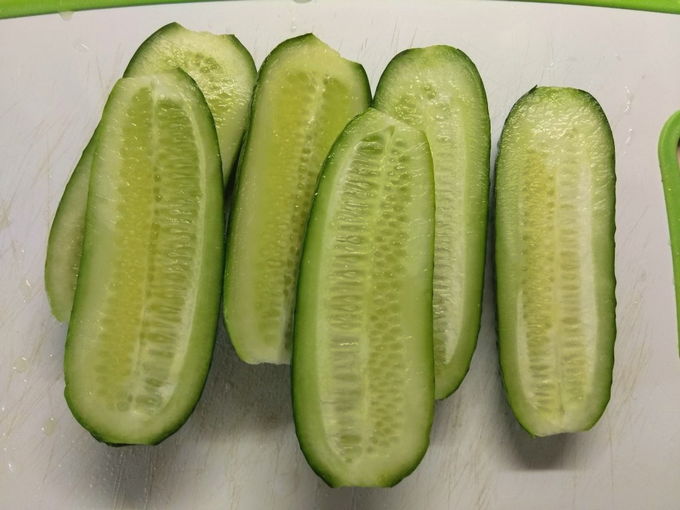 Хрустящие малосольные огурцы быстрого приготовления — 10 вкусных пошаговых рецептов