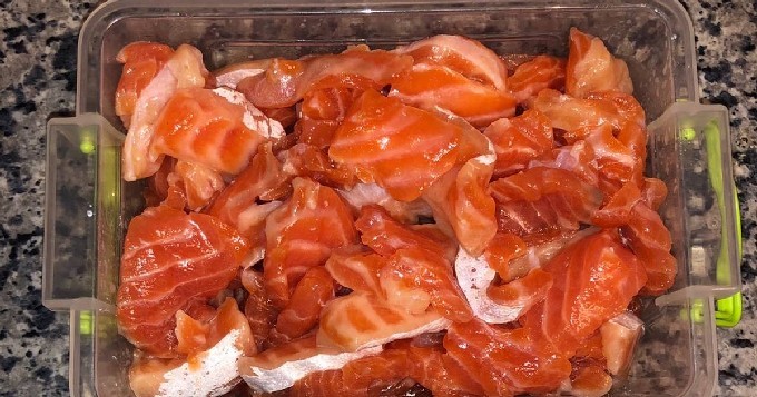 Как засолить форель в домашних условиях — 8 быстрых и вкусных рецептов