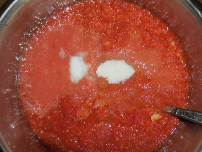 Лечо из перца и помидоров на зиму — 10 простых и самых вкусных рецептов приготовления с фото пошагово