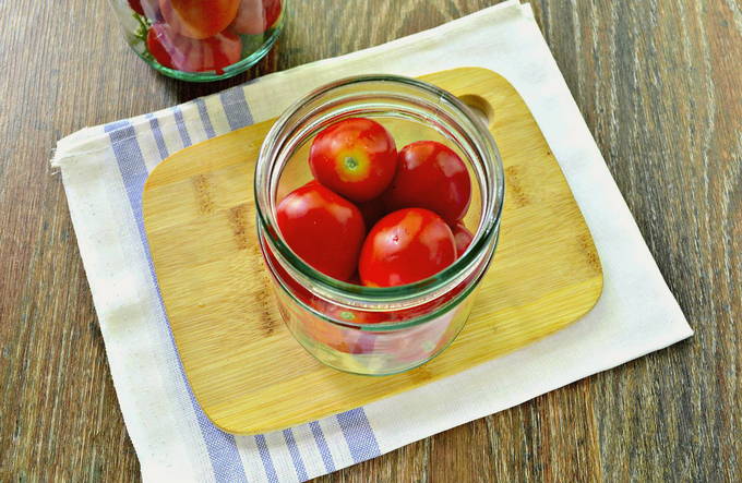 Маринованные помидоры черри на зиму – 5 очень вкусных рецептов в банках