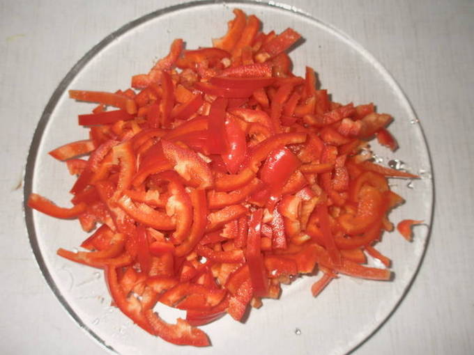 Салат из капусты, перца и моркови на зиму – 5 пошаговых рецептов