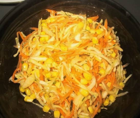 Салат из свежей капусты и моркови — 10 вкусных рецептов
