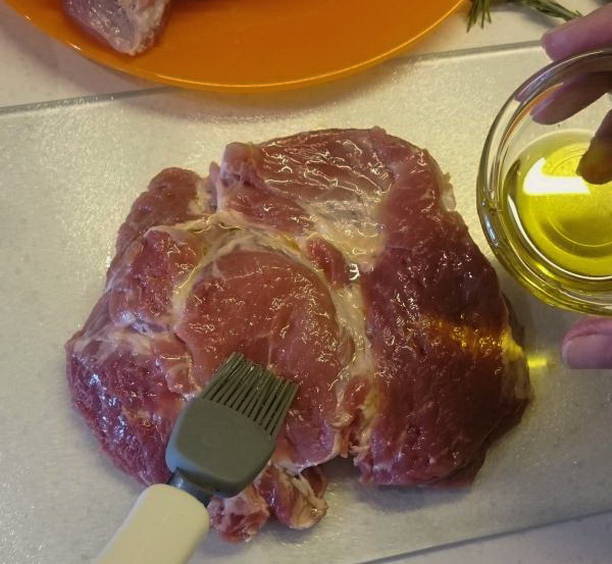 Стейк из свинины – 10 пошаговых рецептов на сковороде