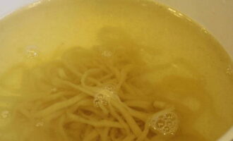 Суп-лапша — 10 вкусных рецептов приготовления