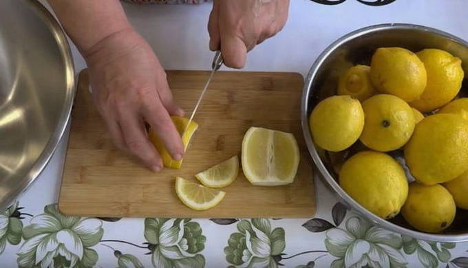 Варенье из арбуза — 8 пошаговых рецептов на зиму