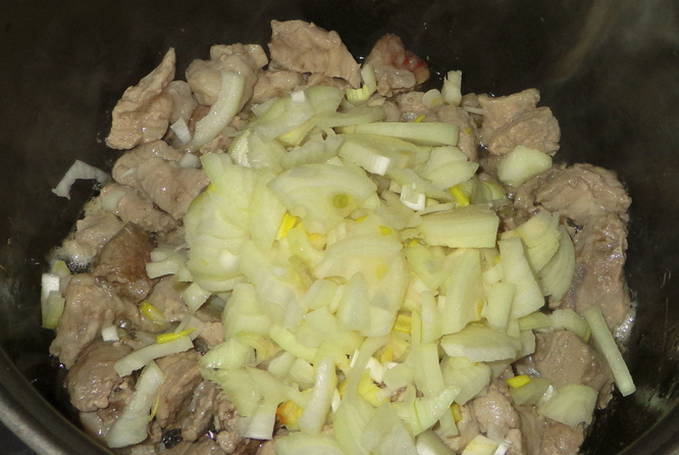 Бефстроганов из свинины – 10 пошаговых рецептов приготовления