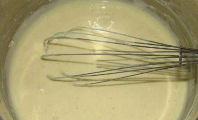 Блины на молоке с кипятком — 8 рецептов тонких блинчиков с дырочками