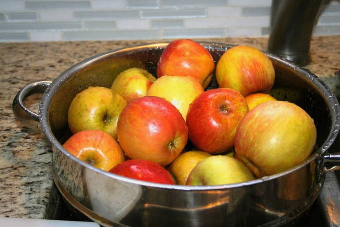 Яблочный сок в домашних условиях на зиму – 10 пошаговых рецептов
