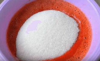 Клубника с сахаром на зиму без варки — 8 пошаговых рецептов
