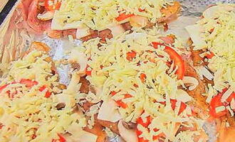 Куриное филе с помидорами и сыром в духовке – 8 пошаговых рецептов