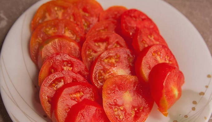 Куриное филе с помидорами и сыром в духовке – 8 пошаговых рецептов