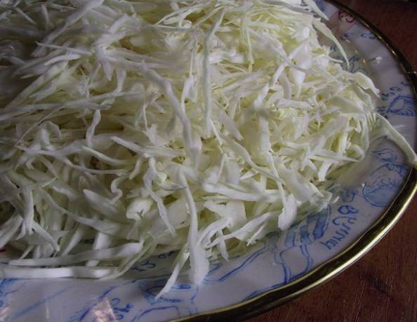 Квашеная капуста в банке – 8 рецептов хрустящей и сочной капусты