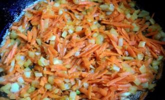 Ленивые голубцы на сковороде с капустой, фаршем и рисом — 8 очень вкусных рецептов
