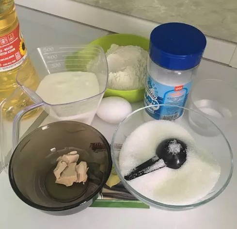 Оладьи на дрожжах – 10 пошаговых рецептов приготовления