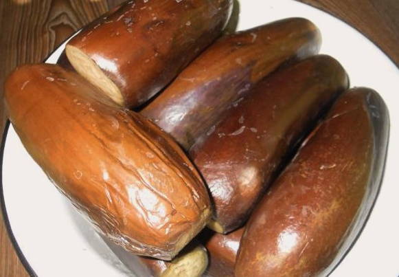 Острые баклажаны на зиму — 6 самых вкусных рецептов