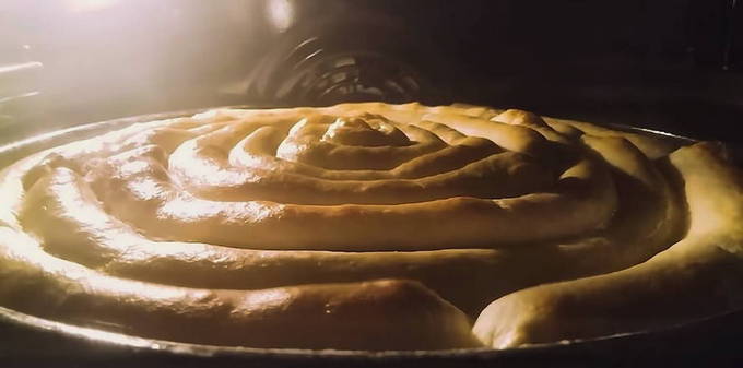 Пирог с ежевикой — 7 пошаговых рецептов в духовке