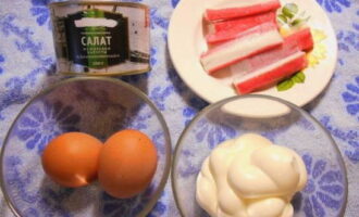 Салат из морской капусты — 10 простых и вкусных рецептов