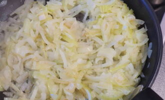 Салат с горбушей консервированной — 8 вкусных и простых рецептов
