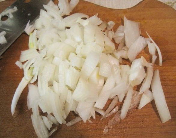 Салат с говяжьей печенью – 10 очень вкусных рецептов