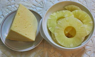 Салат с куриной грудкой и ананасом — 10 пошаговых рецептов