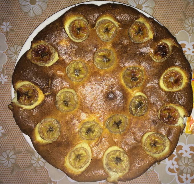 Творожная запеканка с манкой и сметаной в духовке