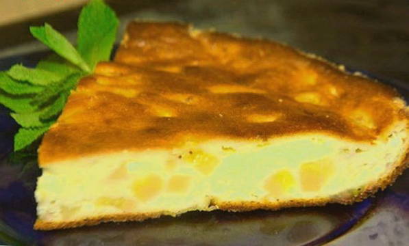 Творожная запеканка с манкой и сметаной в духовке