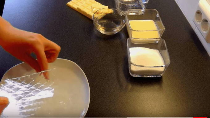 Зеркальная глазурь для торта в домашних условиях – 8 пошаговых рецептов